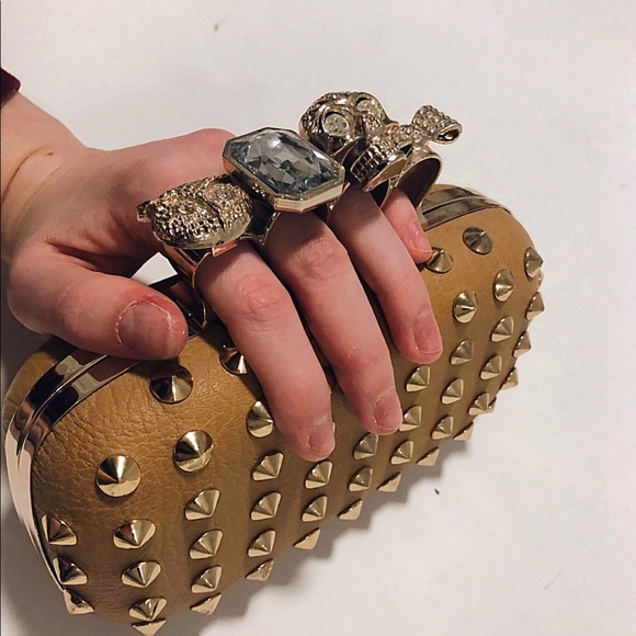 Clutch / Crossbody Bag - Picture 3 of 5